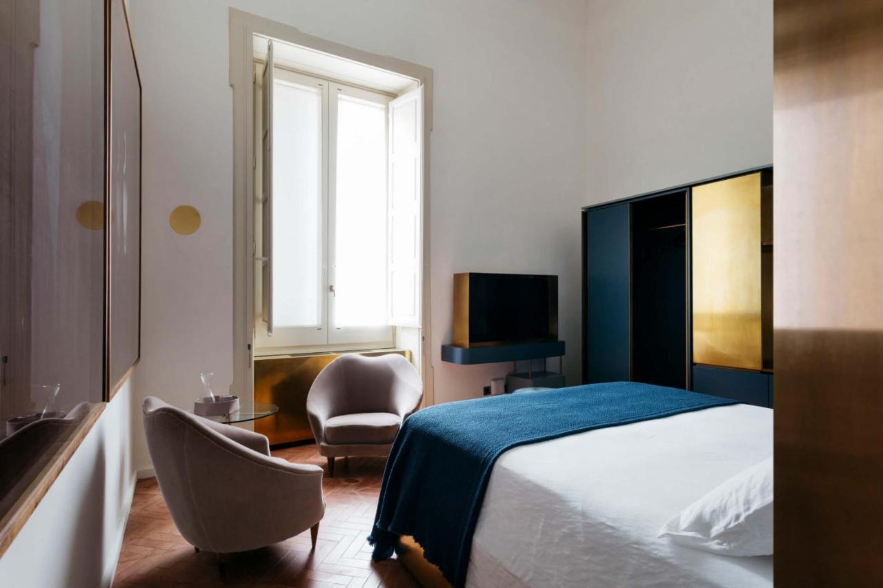 Palazzo Luce Hotel Лече Стая снимка